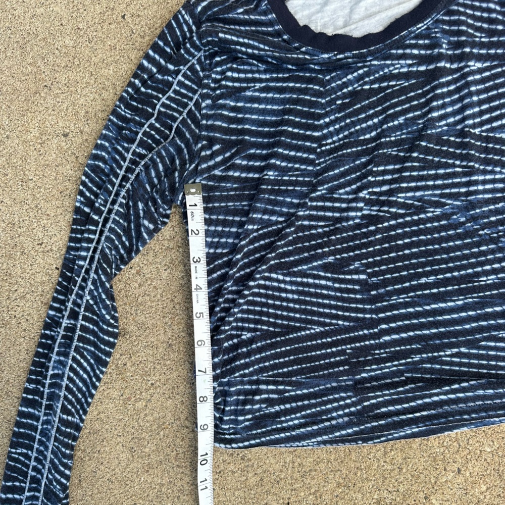 Free People Movement Best Life Layering Tee Navy and white Size Medium - Picture 7 of 10